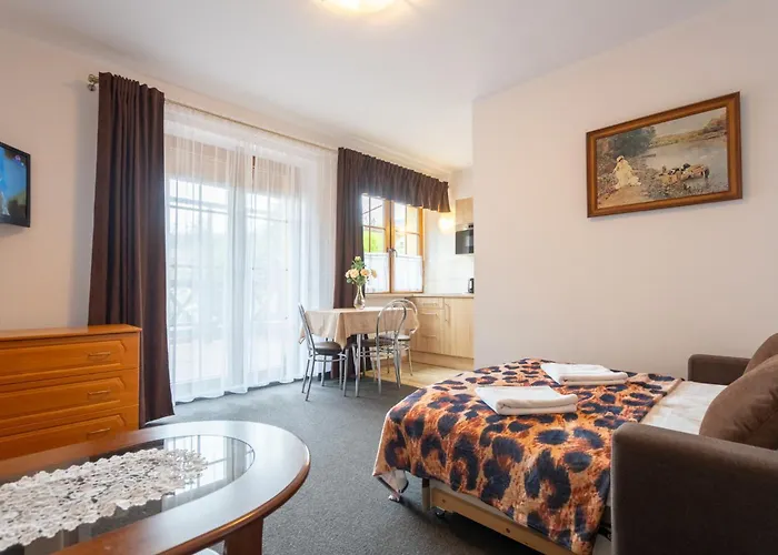 Anna Maria 스클라르스카포렘바