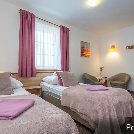 Anna Maria 招待所 斯克拉斯卡波伦巴